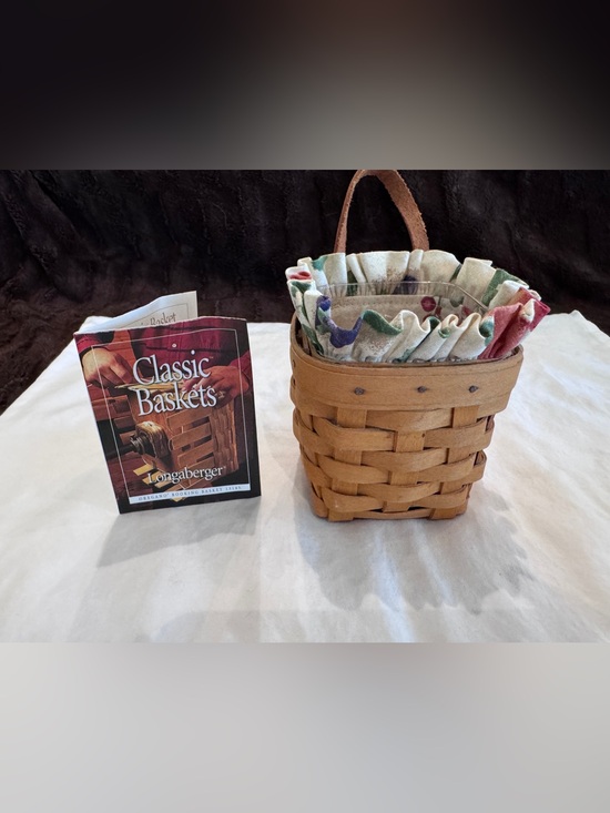 Longaberger Other - Longaberger Brown Woven Basket with Floral Ruffled Liner
